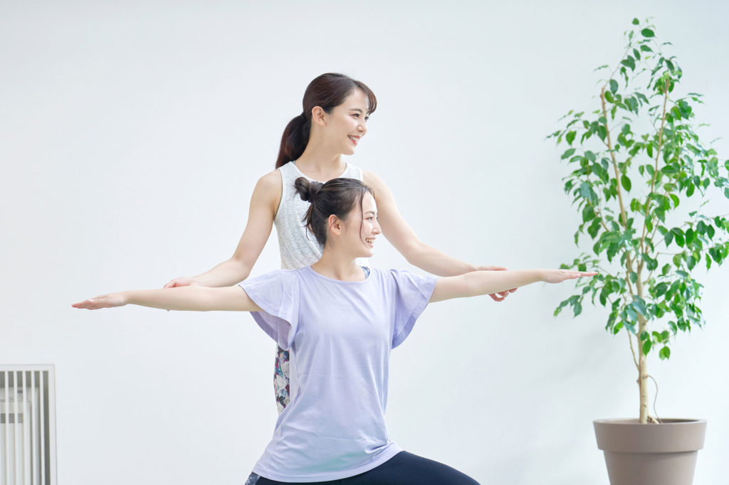 ヨガ基礎コース